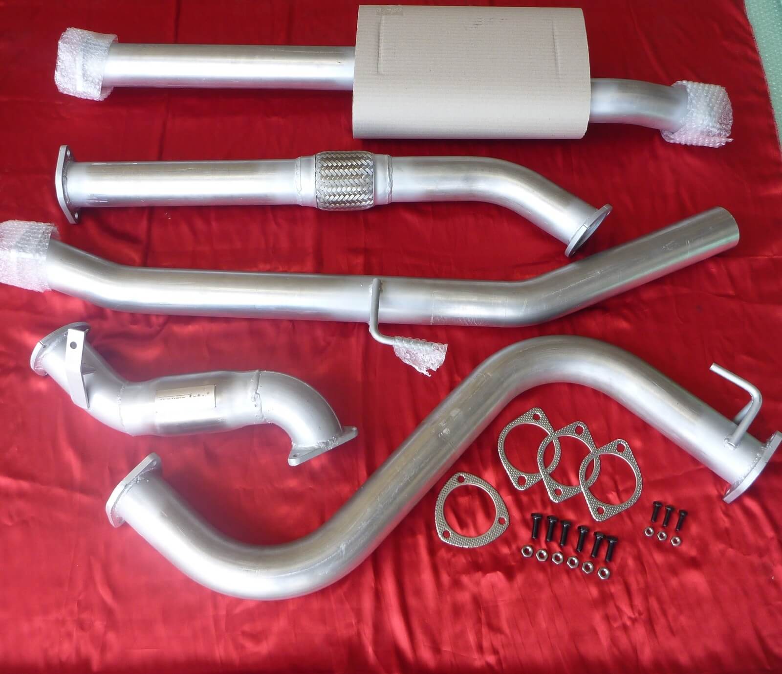 Nissan Navara D40 3" Exhaust 4x4 TD 2.5L Ute 2007 2010 with Cat Manual only 409 Stainless